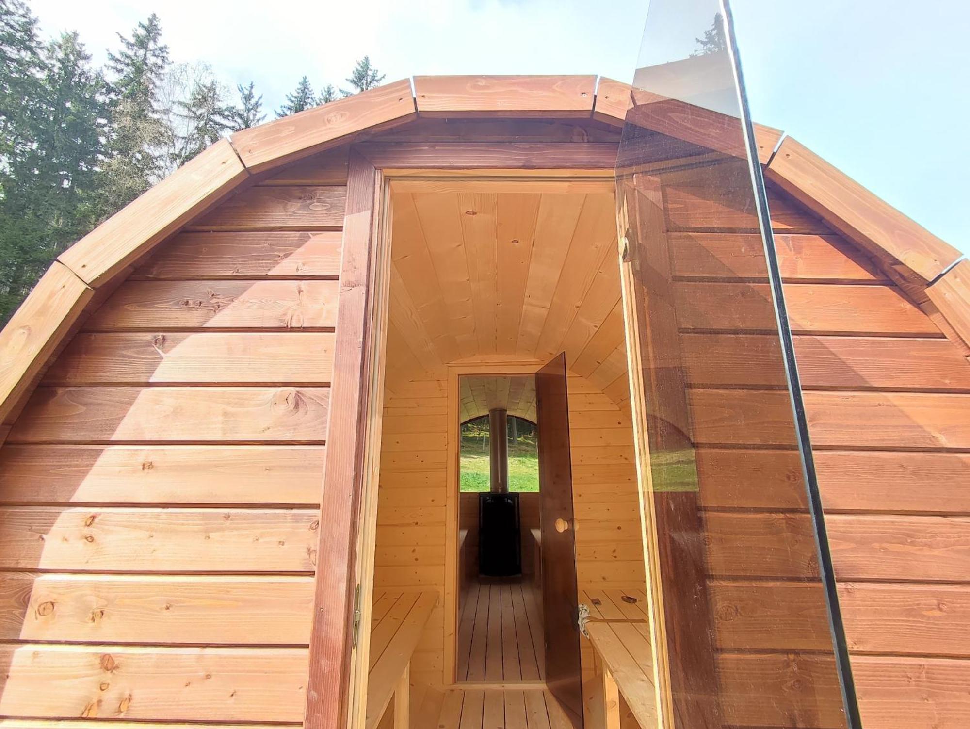 Forrest Glamp Hotel Mieroszow Екстериор снимка
